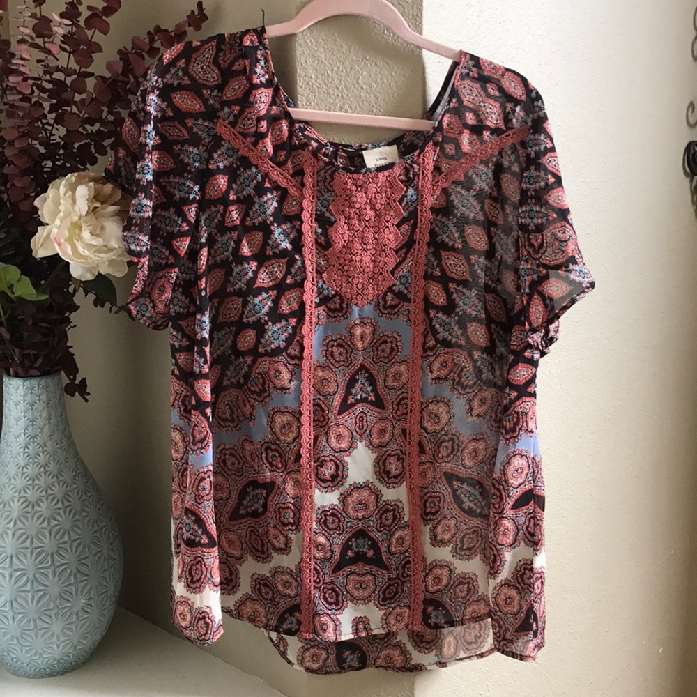 Women's blouse